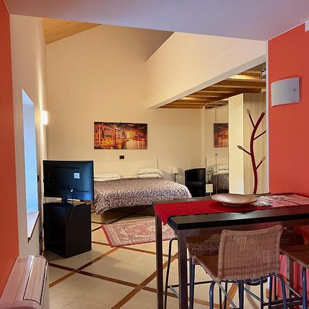 Marco Polo Hotel Виторио Венето Екстериор снимка