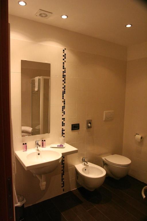 Marco Polo Hotel Виторио Венето Стая снимка